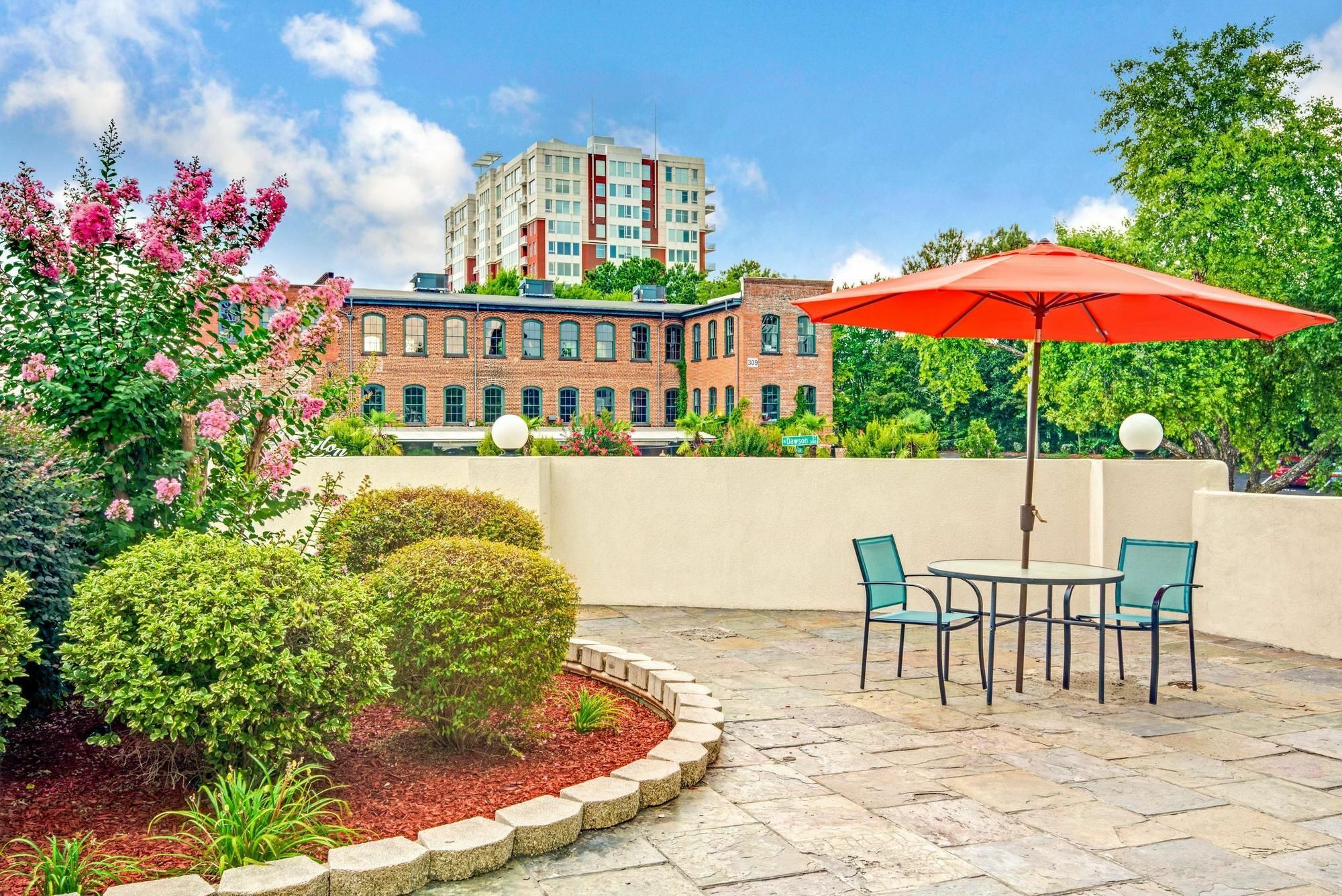 The Longleaf Hotel Raleigh Exterior foto